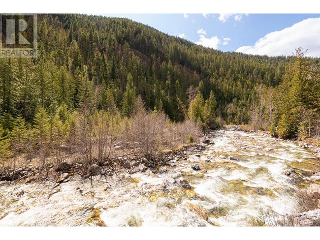 DL 10612 Highway 3, Home with 0 bedrooms, 0 bathrooms and null parking in Salmo BC | Image 38