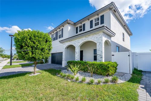 21325 Sw 127th Ct, Miami, FL, 33177-5551 | Card Image