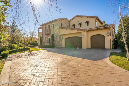 5688 Via Bonita, Newbury Park, CA, 91320-6867 | Card Image