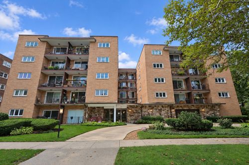 407-2001 Sherman Ave, Evanston, IL, 60201-3264 | Card Image