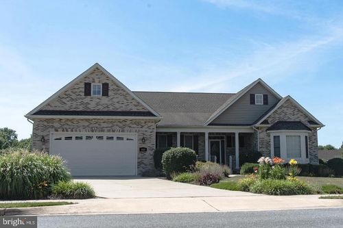 400 Albin Dr, STEPHENS CITY, VA, 22655-5945 | Card Image