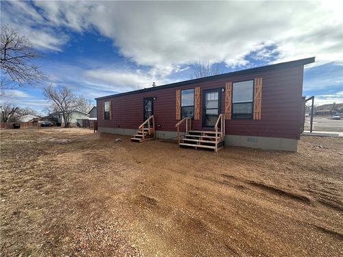 612 S 4th Street W, Baker, MT, 59313 | Card Image