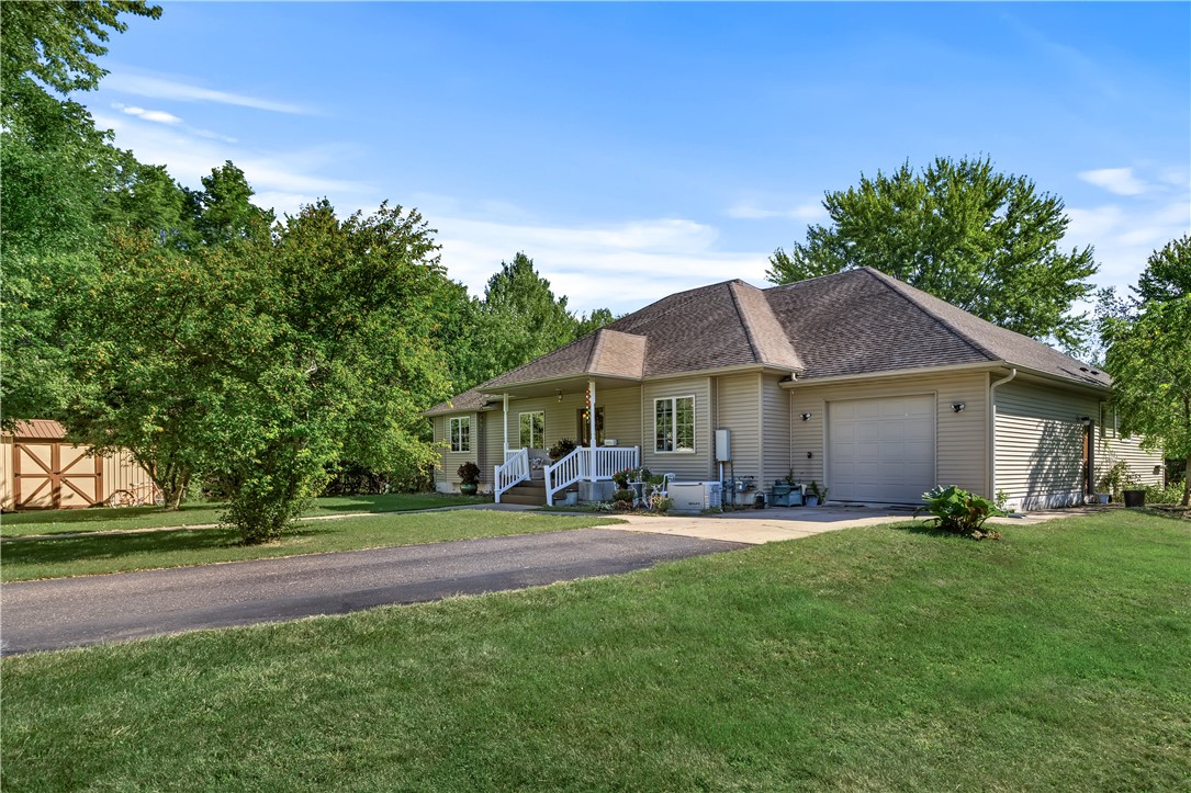 Wood St, Augusta, WI 54722