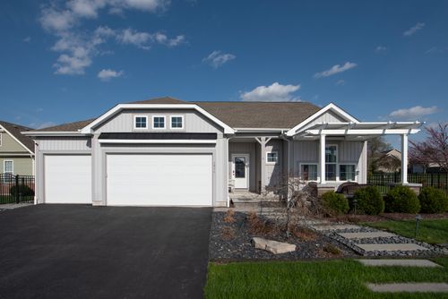 1014 Persimmon Dr, Genoa, IL, 60135-7533 | Card Image