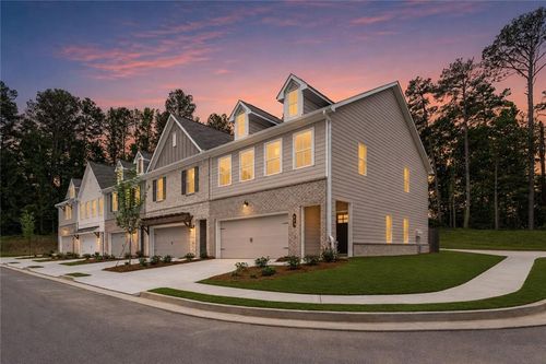 667 Sunstone Ln, Lawrenceville, GA, 30043-3390 | Card Image
