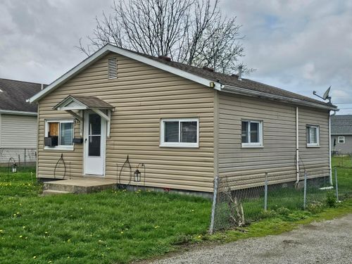 512 5th St, Washington Court House, OH, 43160-2513 | Card Image