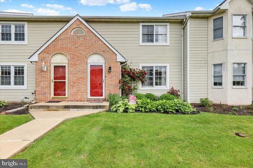 15 Cranberry Rdg, READING, PA, 19606 | Card Image