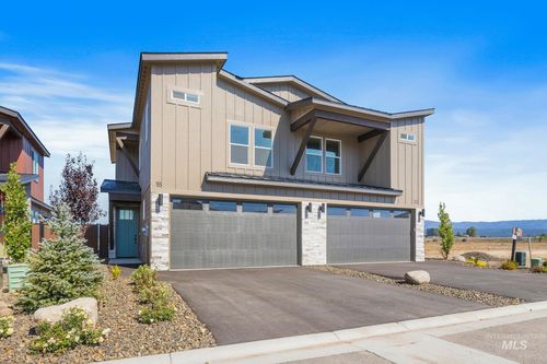 22 Bridger St, Cascade, ID, 83611 | Card Image