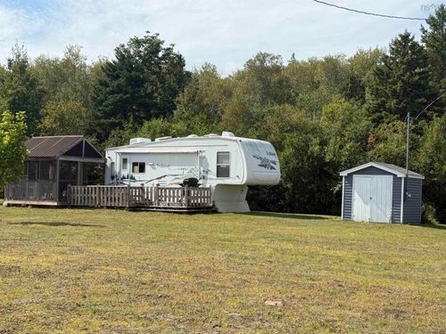 8205 Highway 311, Balfron, NS, B0K1V0 | Card Image