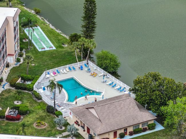 K410 - 3698 Lake Bayshore Dr, Condo with 1 bedrooms, 1 bathrooms and null parking in BRADENTON FL | Image 22