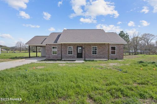 366 Sugarland Est, Opelousas, LA, 70570-1619 | Card Image
