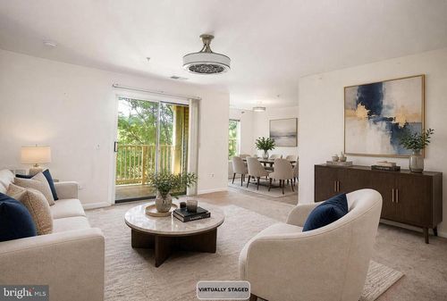 103-8809 Stone Ridge Cir, PIKESVILLE, MD, 21208-1067 | Card Image