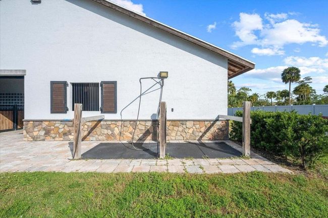 502 Rambling Drive Cir, House other with 5 bedrooms, 3 bathrooms and null parking in Wellington FL | Image 72