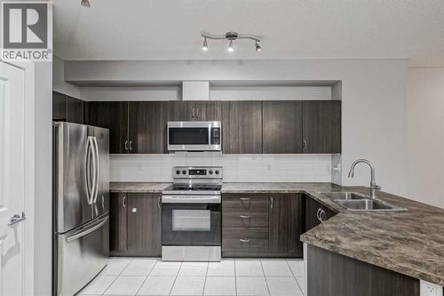 207-100 Cranfield Common Se, Calgary, AB, T3M1S1 | Card Image