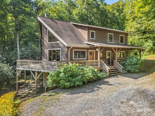 312 High Rock Acres Dr, Black Mountain, NC, 28711-8635 | Card Image