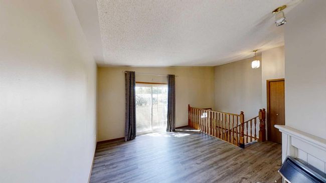 A - 9406 100 Avenue, Home with 2 bedrooms, 1 bathrooms and null parking in Grande Prairie AB | Image 6