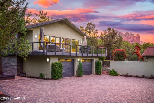 225 Soldiers Pass Rd, Sedona, AZ, 86336-4733 | Card Image