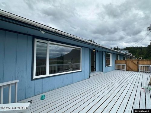 203 3rd St, Wrangell, AK, 99929 | Card Image