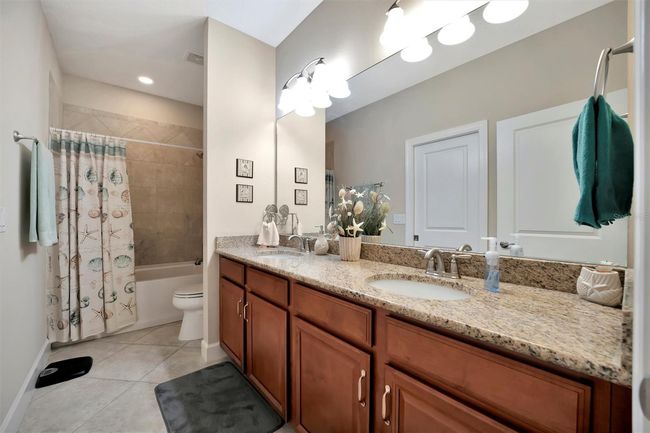 10213 Saint Francis Ter, House other with 3 bedrooms, 2 bathrooms and null parking in PALMETTO FL | Image 40