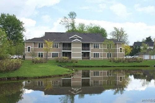 45 Stonington Lane, Amherst, NY, 14068 | Card Image