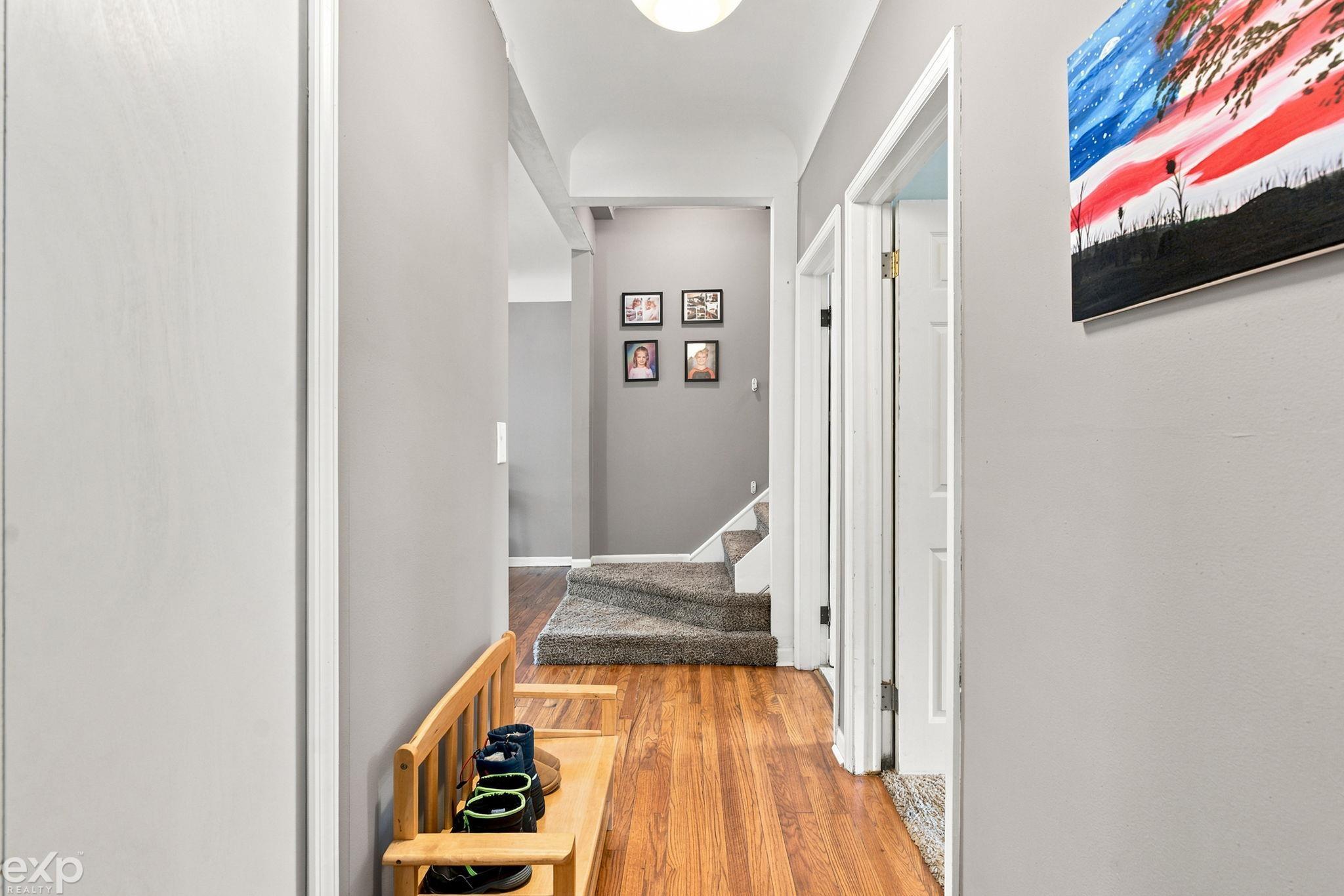 Residential in Yale 4