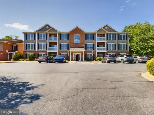 apt-a-302 Baughmans Ln, FREDERICK, MD, 21702-5301 | Card Image