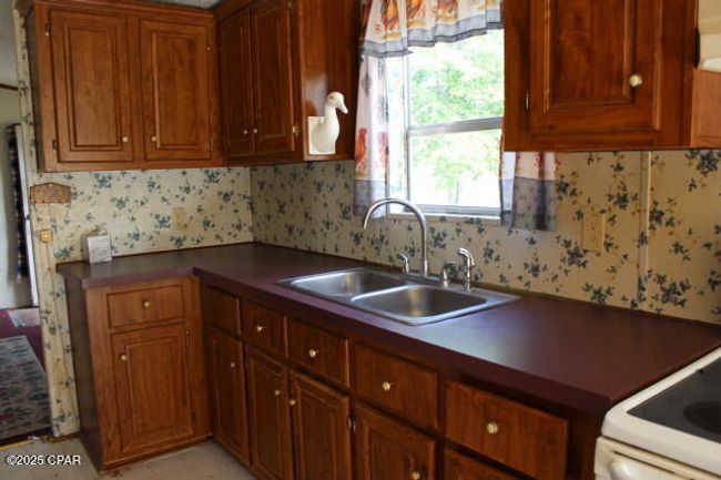 5929 Nichols Rd, House other with 3 bedrooms, 2 bathrooms and null parking in Bascom FL | Image 37