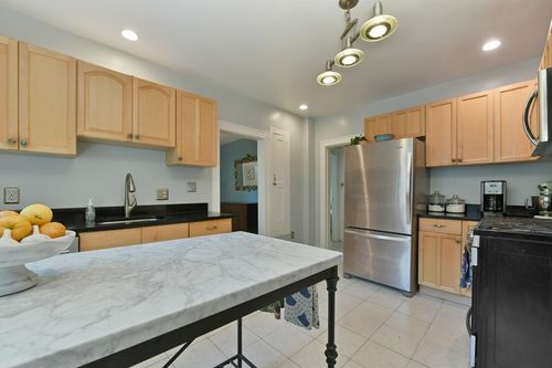 2-58 Forest Hills St, Boston, MA, 02130-2931 | Card Image