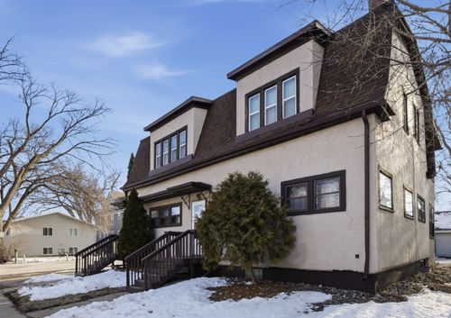 216-214-216 12th St S, Fargo, ND, 58103-1741 | Card Image