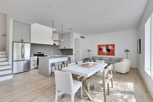 2b-1118 W 7th Street, Austin, TX, 78703 | Card Image