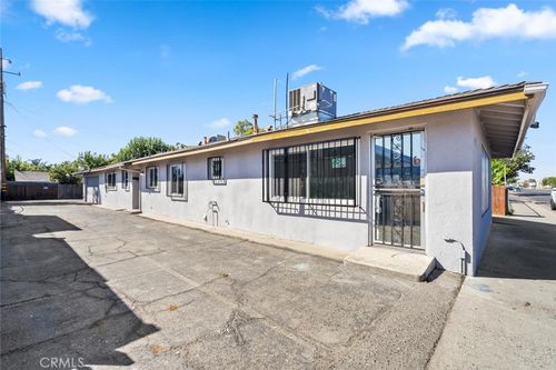4584 E Tulare, Fresno, CA, 93702 | Card Image