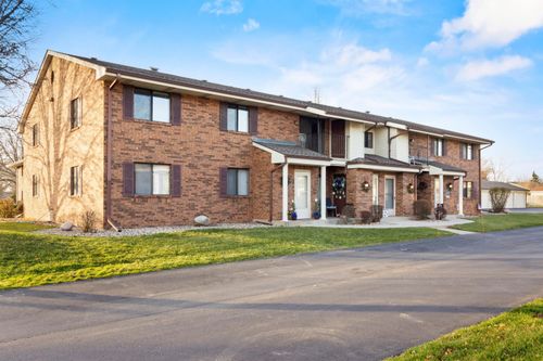6720 Mariner Dr, Mount Pleasant, WI, 53406-3961 | Card Image