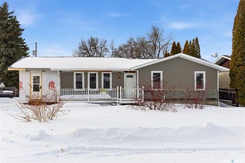 44 Aspen St, Qu'appelle, SK, S0G | Card Image