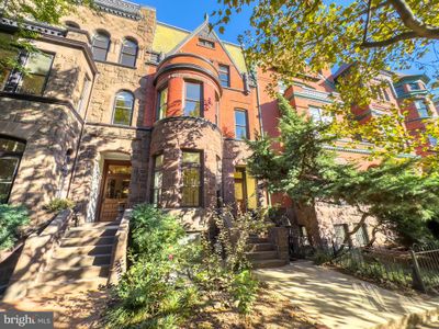 1703 Q Street Nw, Townhouse with 7 bedrooms, 4 bathrooms and null parking in WASHINGTON DC | Image 1