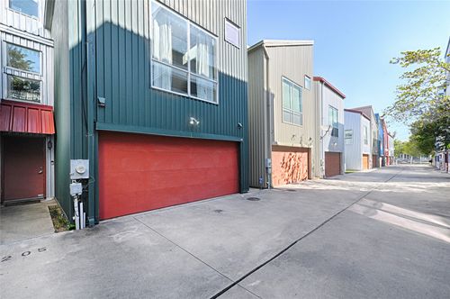 1207 Urban Lofts Dr, Dallas, TX, 75215-1927 | Card Image