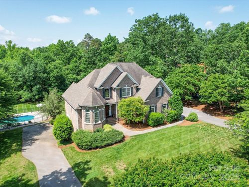 1508 Avalon Oaks Ct, Dallas, NC, 28034-8205 | Card Image