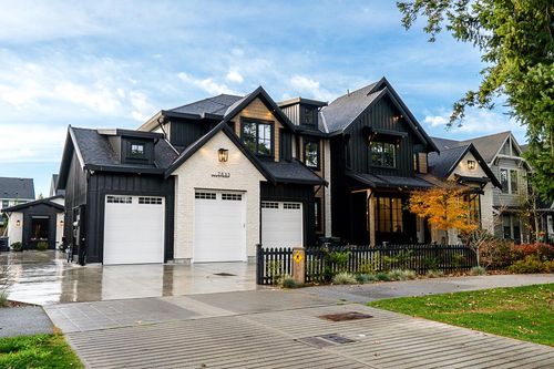 2833 204 St, Langley, BC, V2Z0B4 | Card Image