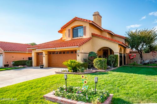 5619 W Avenue L4, Lancaster, CA, 93536-4411 | Card Image