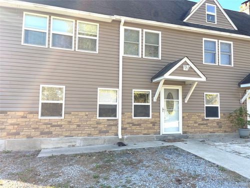 2-185 Osborne Hill Rd, Fishkill, NY, 12524-2507 | Card Image