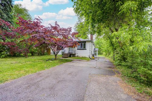 95 Roseview Ave, Richmond Hill, ON, L4C1C6 | Card Image