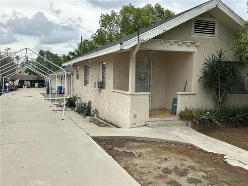 202 E California St, Ontario, CA, 91761-2511 | Card Image