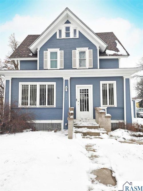 730 1st Ave, Gibbon, MN, 55335-3110 | Card Image