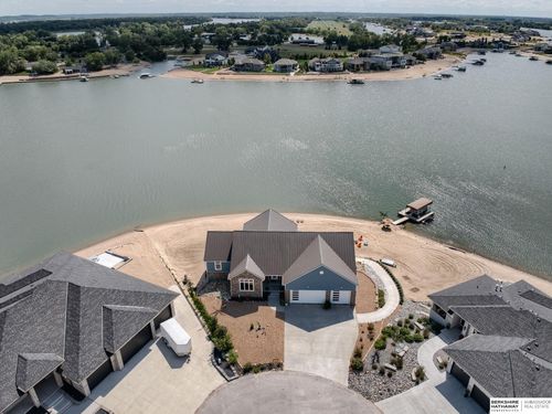 734 Cobblestone Pointe, Ashland, NE, 68003-4511 | Card Image