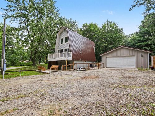 6859 Clover Rd, Twin Lake, MI, 49457-9435 | Card Image