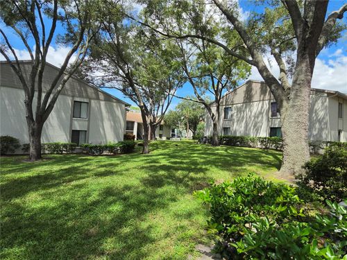 c1-1700 Pine Ridge Way E, PALM HARBOR, FL, 34684 | Card Image