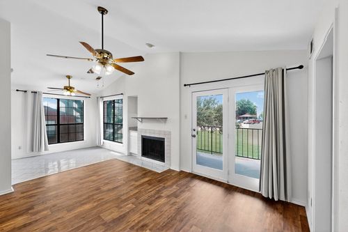 apt-215-5909 Lake Hubbard Pkwy, Garland, TX, 75043-4577 | Card Image