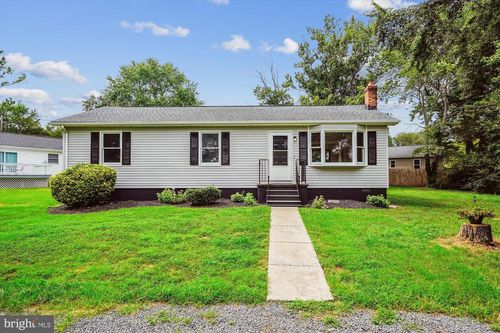 12039 Center St, REMINGTON, VA, 22734-2143 | Card Image