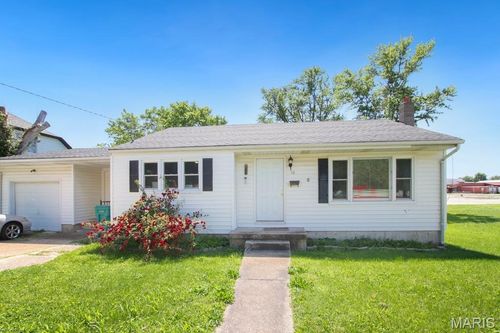 10 East Euclid Ave, Sullivan, MO, 63080 | Card Image