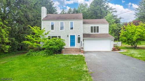 163 Sand Spring Rd, Morristown, NJ, 07960-3422 | Card Image