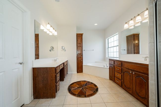 2577 W Alamosa Dr, House other with 4 bedrooms, 3 bathrooms and null parking in Terrell TX | Image 30